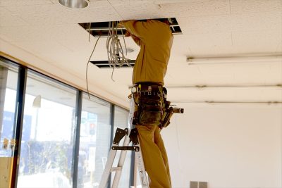 「電気」のプロとして、自社責任施工